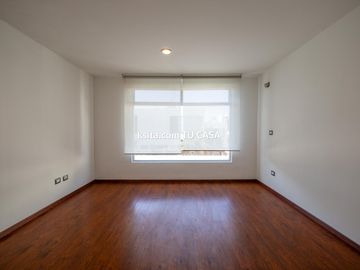 Casa en venta o renta en primera sección de Lomas de Angelópolis, Puebla