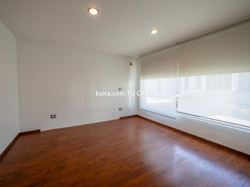 Casa en venta o renta en primera sección de Lomas de Angelópolis, Puebla