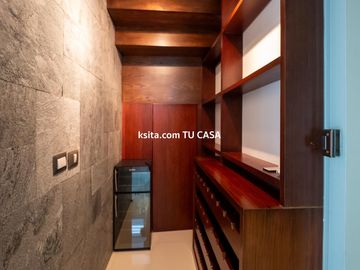 Casa en venta o renta en primera sección de Lomas de Angelópolis, Puebla