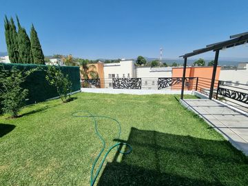 Casa - Jardines de Ahuatlán