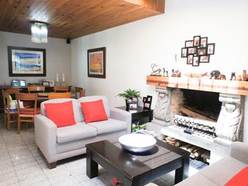 VENTA DE CASA COL TETELPAL ALVARO OBREGON 4 HABITACIONES Y ALBERCA