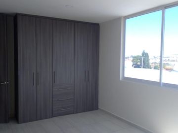 Departamento en Zona comercial Angelopolis