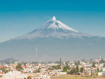 Departamento en Zona comercial Angelopolis