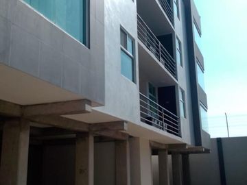 Departamento en Zona comercial Angelopolis