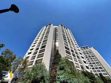 Departamento en Venta  Loma del Bosque