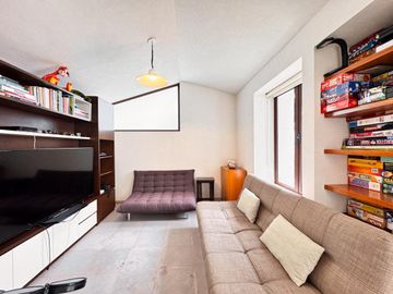 CASA EN CONDOMINIO EN VENTA 5 RECAMARAS EN LAURELES BOSQUES DE LAS LOMAS