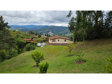 Venta de Finca en Guarne vereda el Aguacate