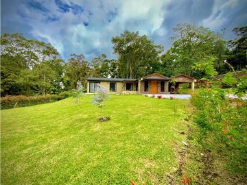 Venta Casa Campestre para Estrenar Parcelacion lote 100% Plano La Ceja