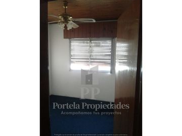 CASA EN CASTELAR SUR