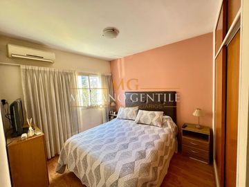 Departamento en Boedo con Cochera