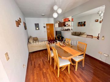 Departamento en Boedo con Cochera