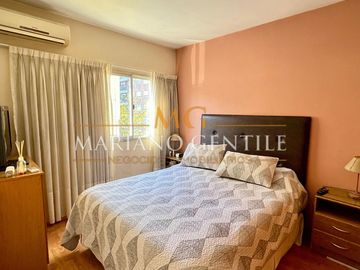 Departamento en Boedo con Cochera
