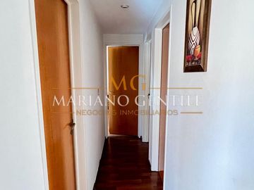 Departamento en Boedo con Cochera