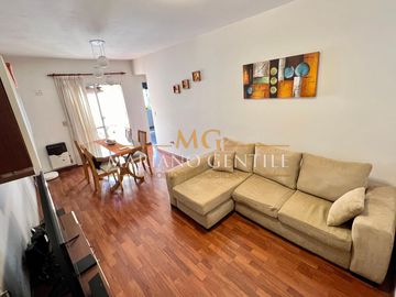 Departamento en Boedo con Cochera