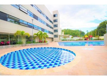 Venta: 2 recámaras en PH Hacienda Golf, vía Club de Golf
