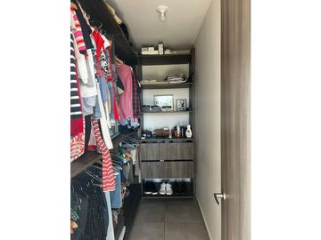 Venta: 2 recámaras en PH Hacienda Golf, vía Club de Golf