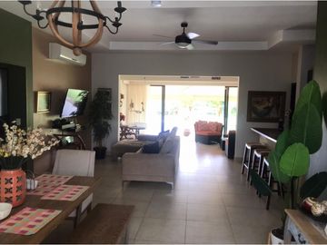 Venta o alquiler: Casa 3 habitaciones en Hacienda Pacífica, San Carlos