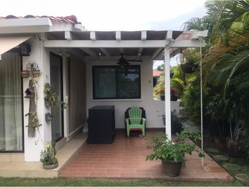 Venta o alquiler: Casa 3 habitaciones en Hacienda Pacífica, San Carlos