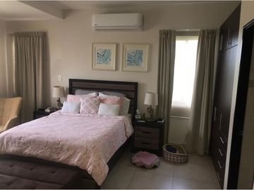 Venta o alquiler: Casa 3 habitaciones en Hacienda Pacífica, San Carlos