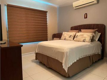 Venta Bijao 117 mts2 AMOBLADO