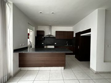 Casa en Venta, En Coto Casa Blanca, Colonia El Fortín, Zapopan, Jalisco