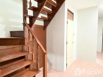 3 Bedroom Townhouse for sale in Nakhon Pathom, Nakhon Pathom