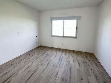 Venta de casa Barrio San Felipe con pileta- Canning