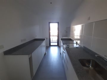 Dean Funes 847 - 2 dormitorios en Septimo Piso con cochera [SER DEUÃO]