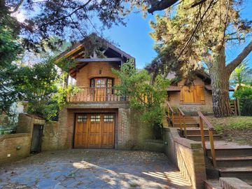 Casa de 3 dormitorios a 6 cuadras del mar. Valeria del Mar