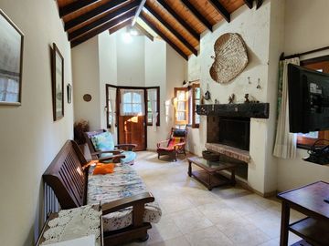 Casa de 3 dormitorios a 6 cuadras del mar. Valeria del Mar