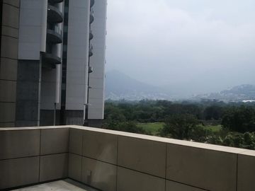 Departamento en venta en Santa Engracia en San Pedro Garza García