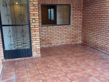 Casa en venta en colonia Hacienda Mitras 4o Sector