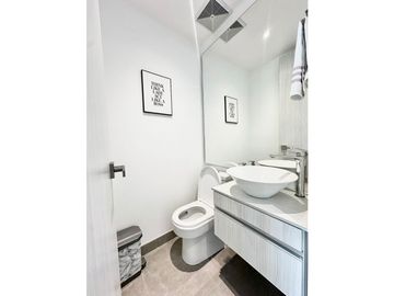 VENDO. APARTAMENTO AMOBLADO  EN BARRANQUILLA-TIENE PERMISO TURISTICO.