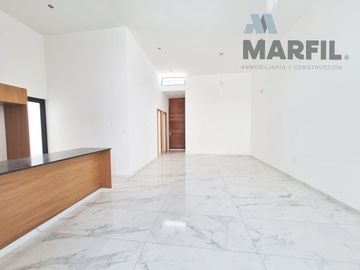 Venta de Casa de 1 planta, 3 Recámaras al Norte de Villa de Álvarez Colima