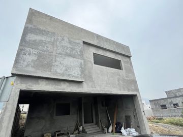 Casa para estrenar en Fracc Santoral 2