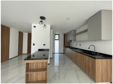 Casa en Venta Parque Madrid Lomas De Angelopolis