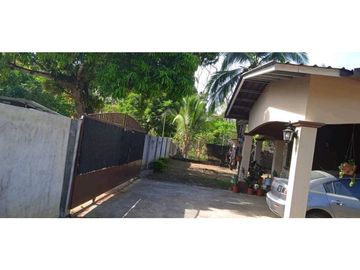 VENDO CASA EN ALGARROBO