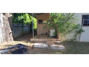 VENDO CASA EN ALGARROBO