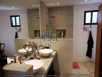 CASA EN VENTA DE 4 RECAMARAS