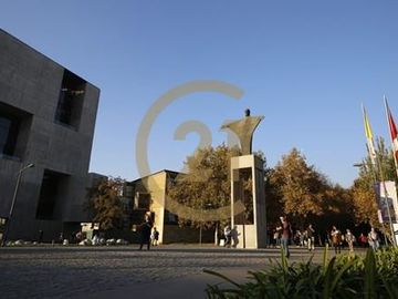 Se Vende Casa San Joaquín, Metro Rodrigo de Araya