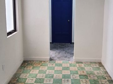 Casa recién renovada lista para reestrenarse.