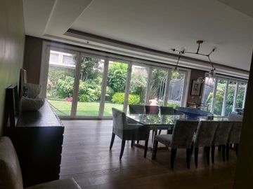 Casa en venta en Bosques de las Lomas