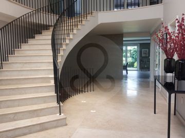 Casa en venta en Bosques de las Lomas