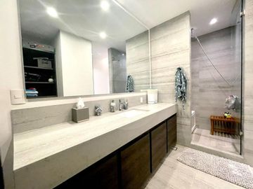 Casa en venta en Bosques de las Lomas