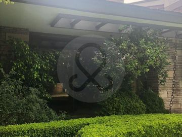 Casa en venta en Bosques de las Lomas