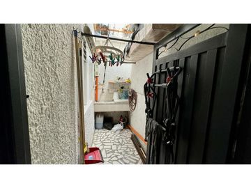 CASA SEGUNDO PISO EN VENTA ALCALA ENVIGADO