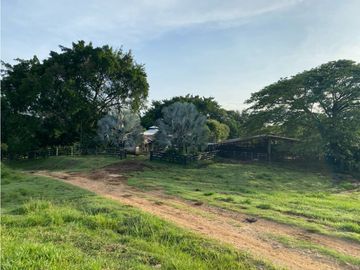 Hermosa finca doradal Antioquia ganadera