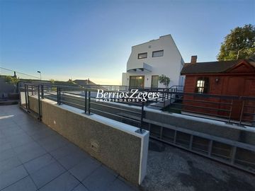Casa en Venta en Avda Jardin del Mar