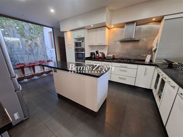 Casa en Venta en Avda Jardin del Mar