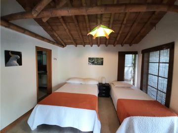 Hotel Campestre en Venta via Tebaida - Quindio